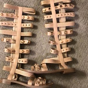 🖤MAKE AN OFFER🖤 Gorgeous Gladiator sandals!